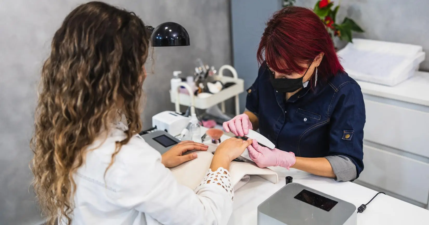 Casual neighborhood nail salon