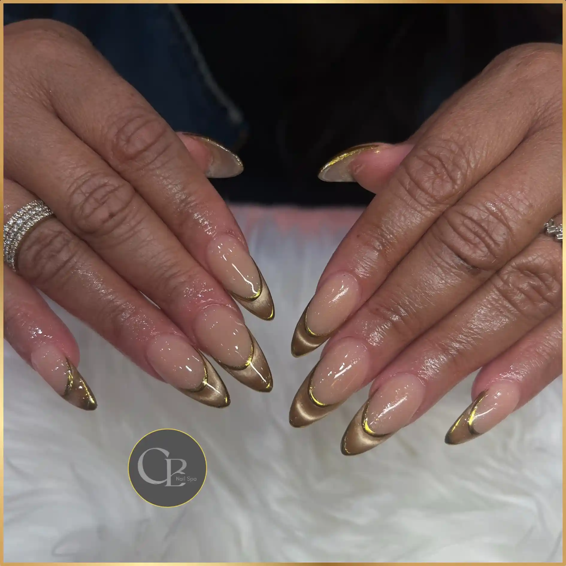 Bronze Cat Eye Gold Outline Nails nail design